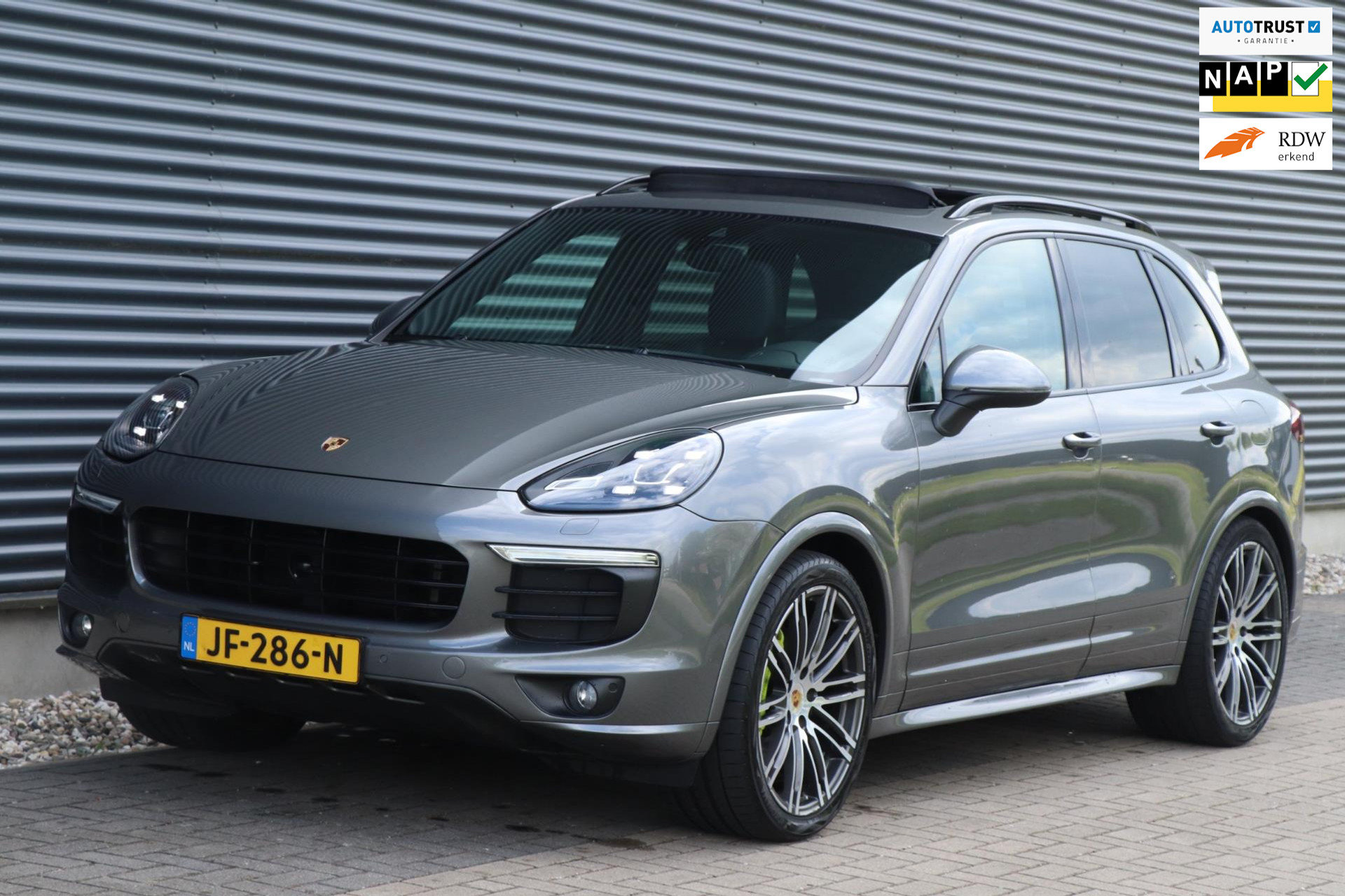 Porsche Cayenne 3.0 S E-Hybrid | Sport Design - PANO - VOL! 45343167-0.jpg | Auto Kasva