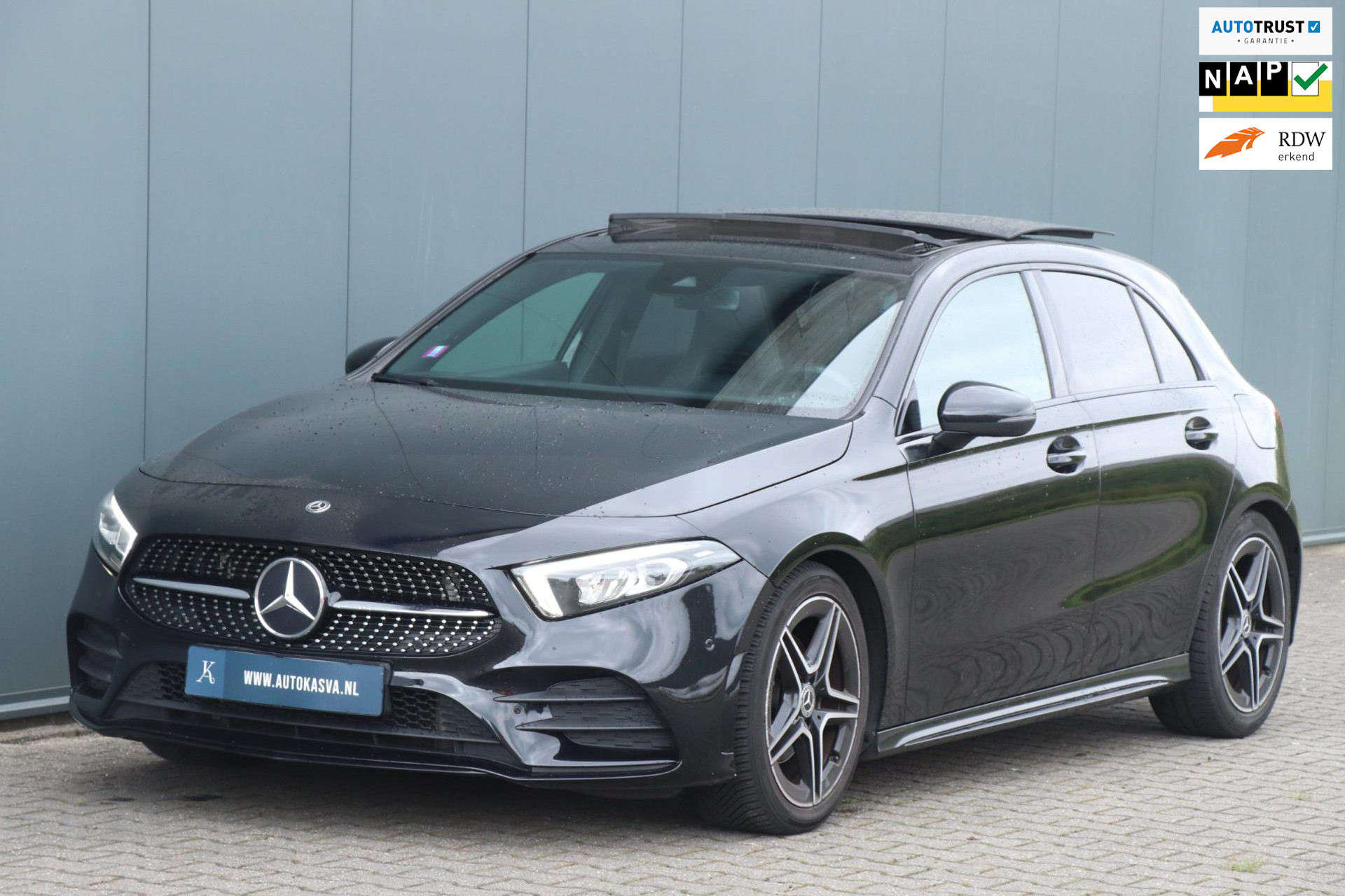 Mercedes-Benz A-Klasse A200 - Night Pakket - AMG - PANO - VOL! 47017706-28.jpg | Auto Kasva