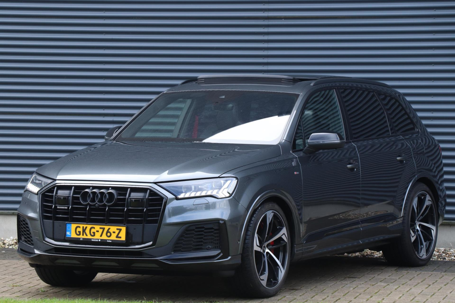 Audi Q7 60 TFSI e quattro Competition | HUD - PANO - RS ZIT - VOL! 51777908-31.jpg | Auto Kasva