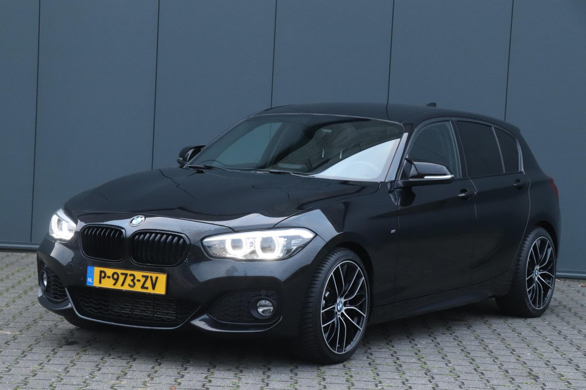 BMW 1 Serie 118i M Pakket | Automaat | Stoelverwarming | Harman/kardon 46022925-39.jpg | Auto Kasva