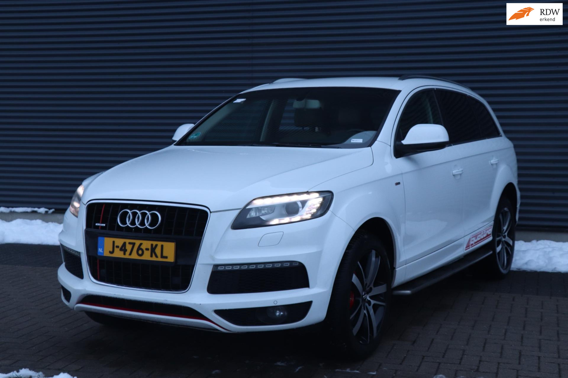 Audi Q7 3.6 FSI quattro | YOUNGTIMER - GOED ONDERHOUDEN! 49253827-0.jpg | Auto Kasva