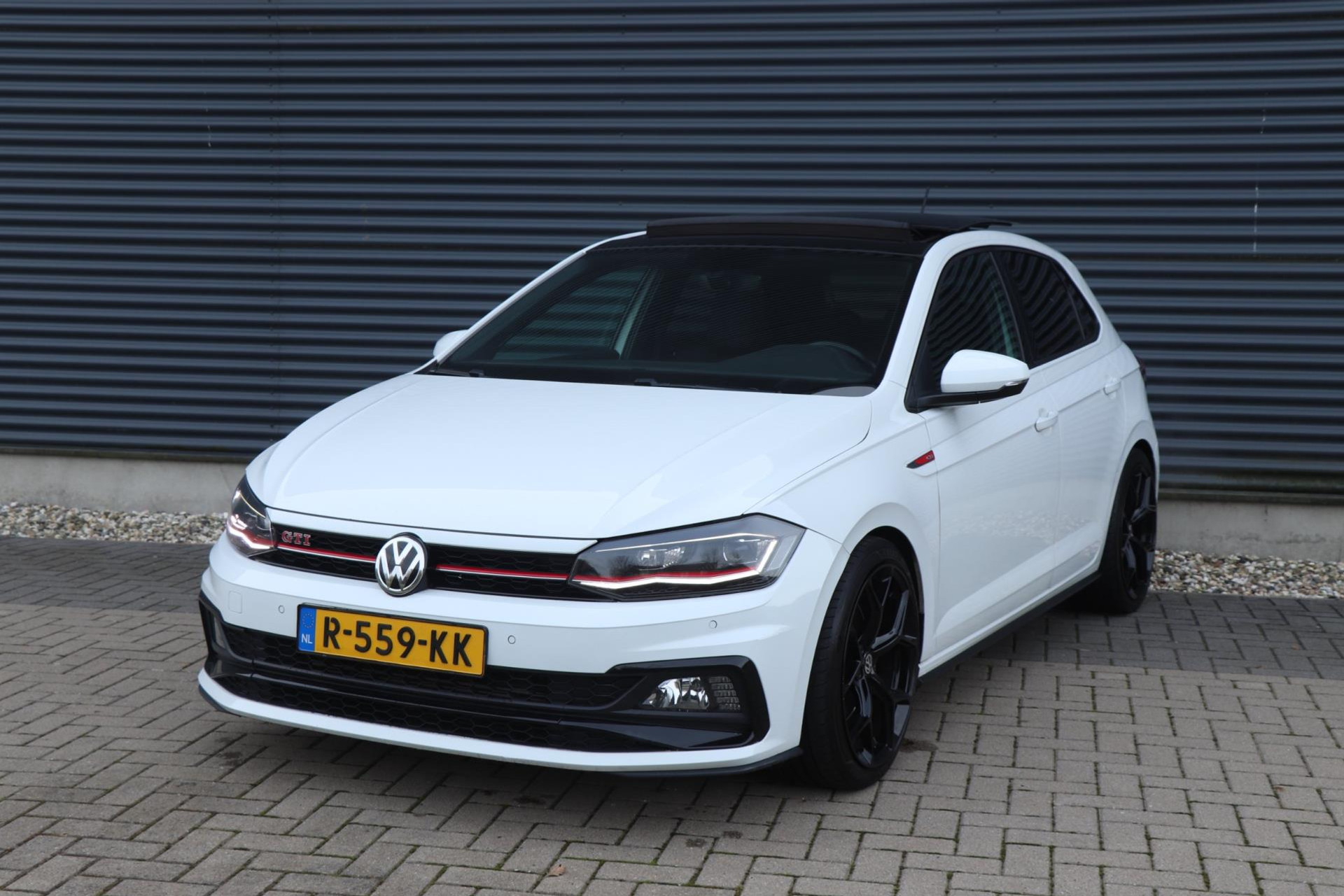Volkswagen Polo 2.0 TSI GTI | PANO | VIRTUAL.COCKPIT | KEYLESS! 46022925-39.jpg | Auto Kasva